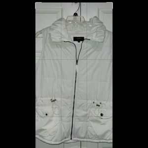 Colebrook white puff vest